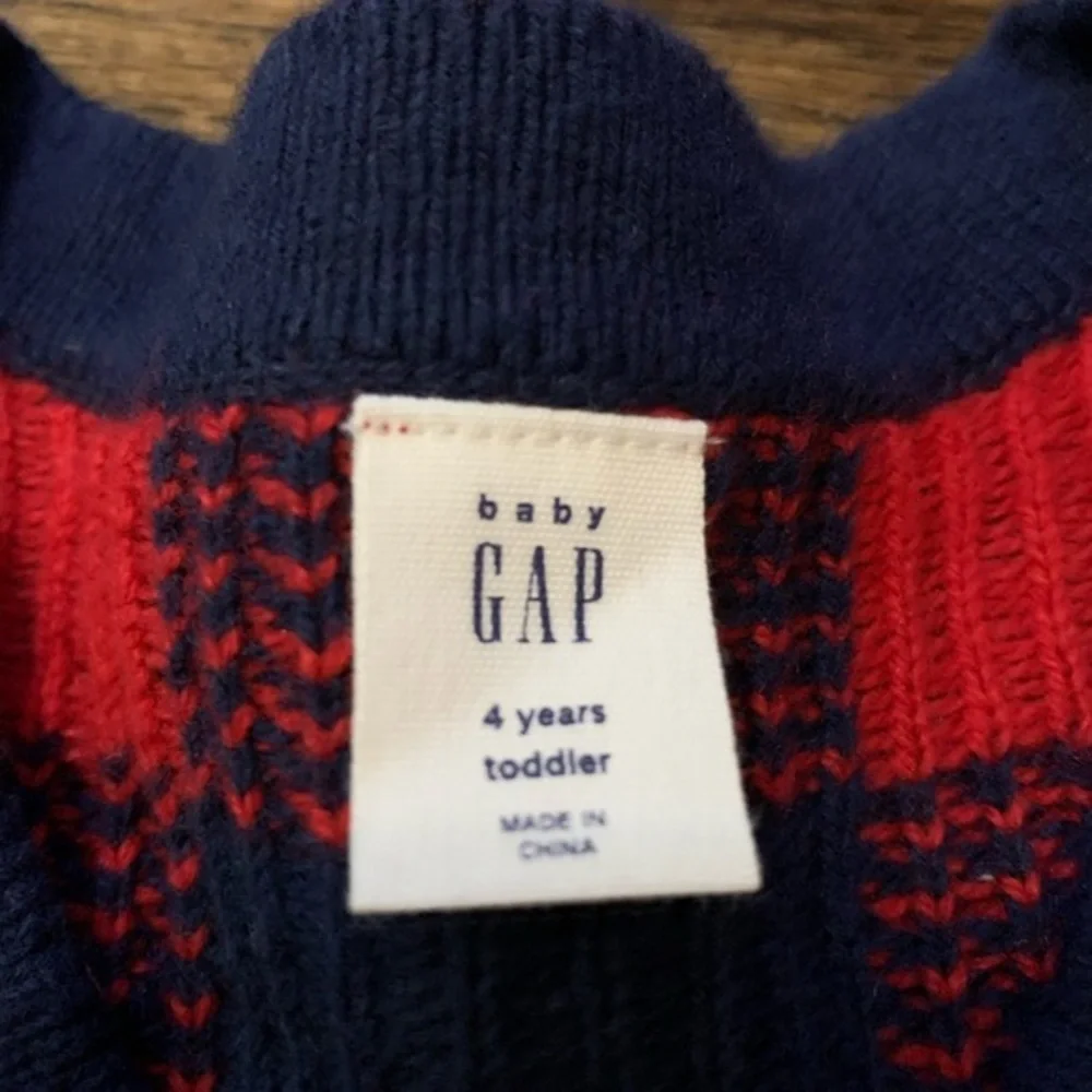 EUC‎ Baby Gap Sweater Size 4